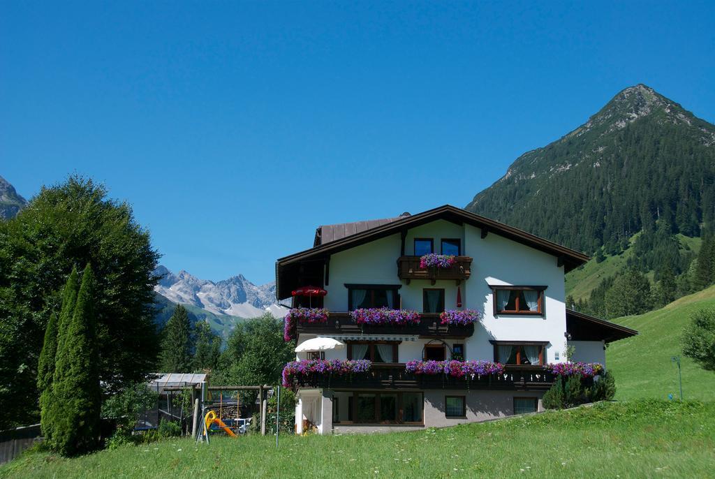 Berghof Am Schwand Hotel Hinterhornbach Bagian luar foto